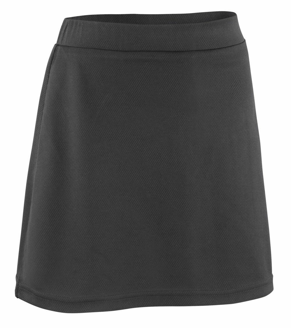 The Spiro S261J is a basic black skirt featuring an elegant A-line silhouette.