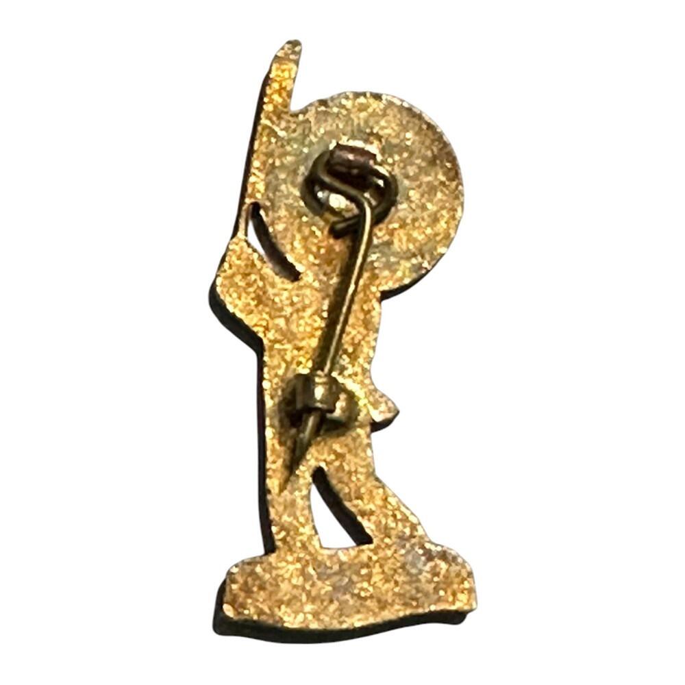 Middlesex Golly Cricketer Pin Badge No Backstamp
