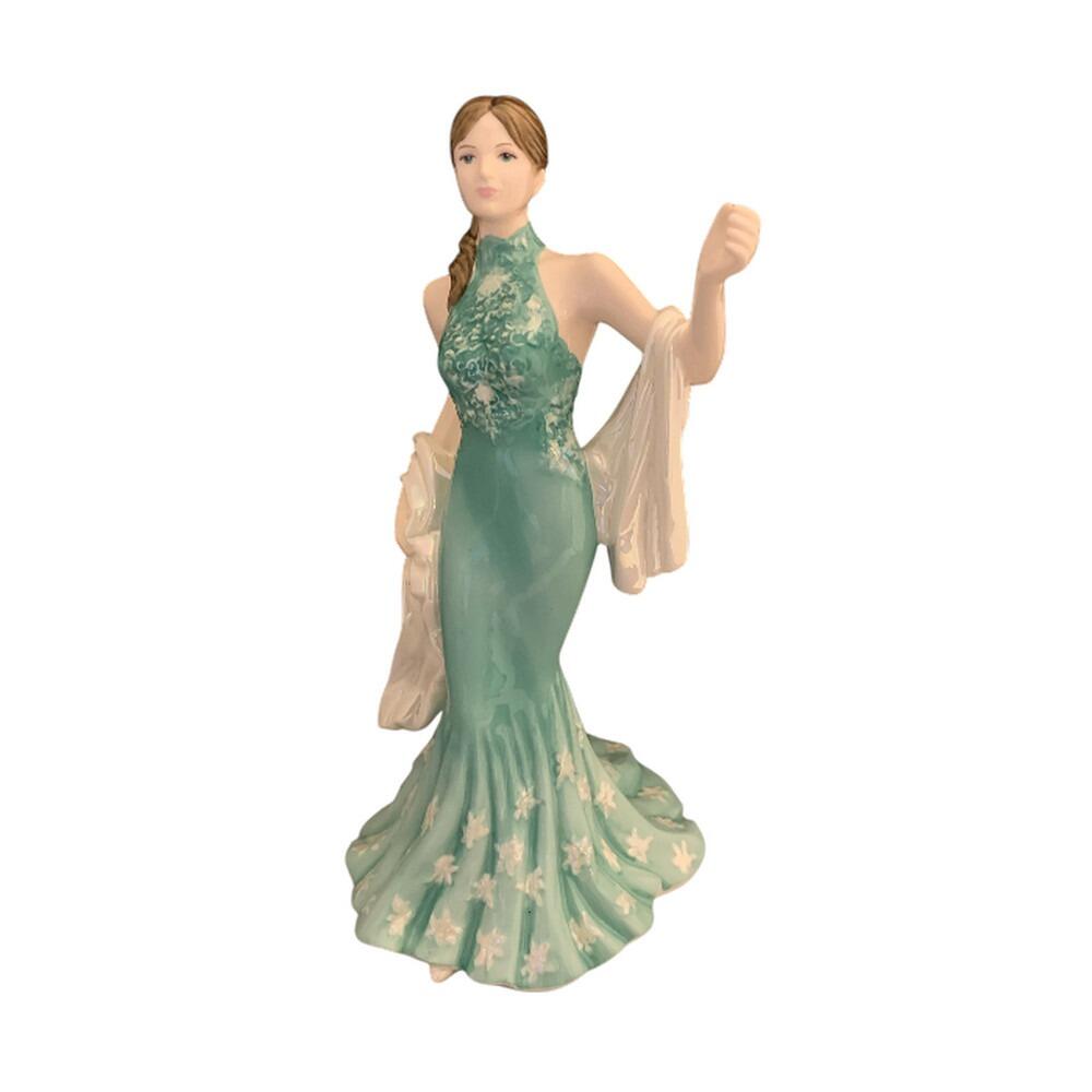 Royal Doulton Pretty Ladies Figurine Diana
