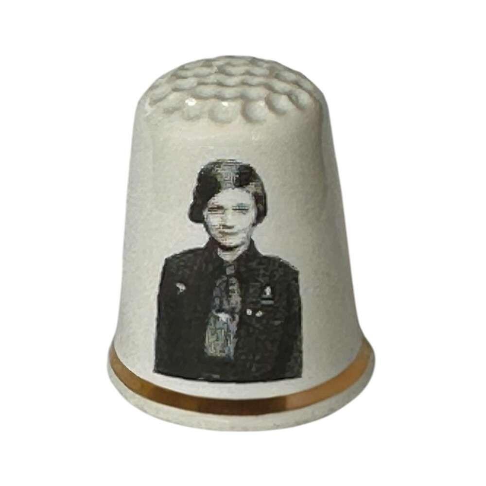 The Thimble Guild 90th Anniversary The Brownies Founded 1914 Thimble