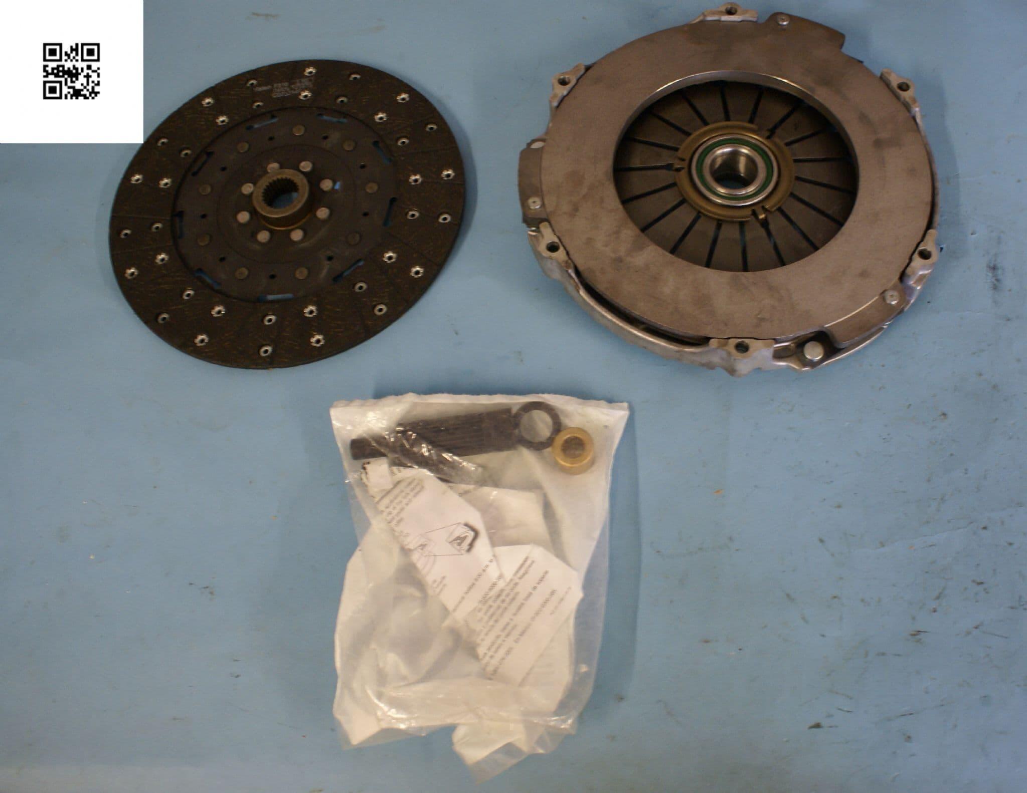 1992-1996 Corvette C4 Clutch Kit 04-113 New