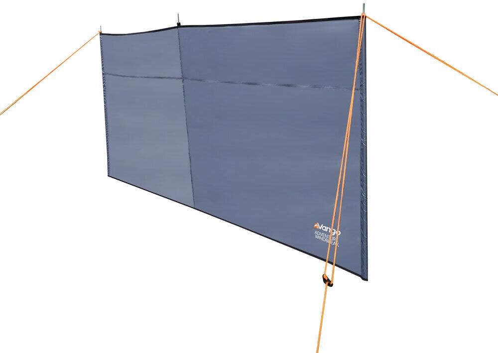 3 Pole Adventure Windbreak-2016 - 1