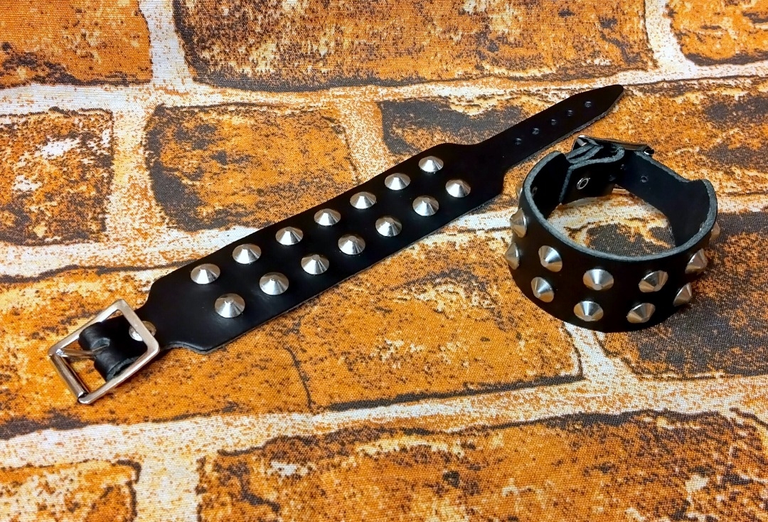 2 Row Silver Cone Black Leather Wristband