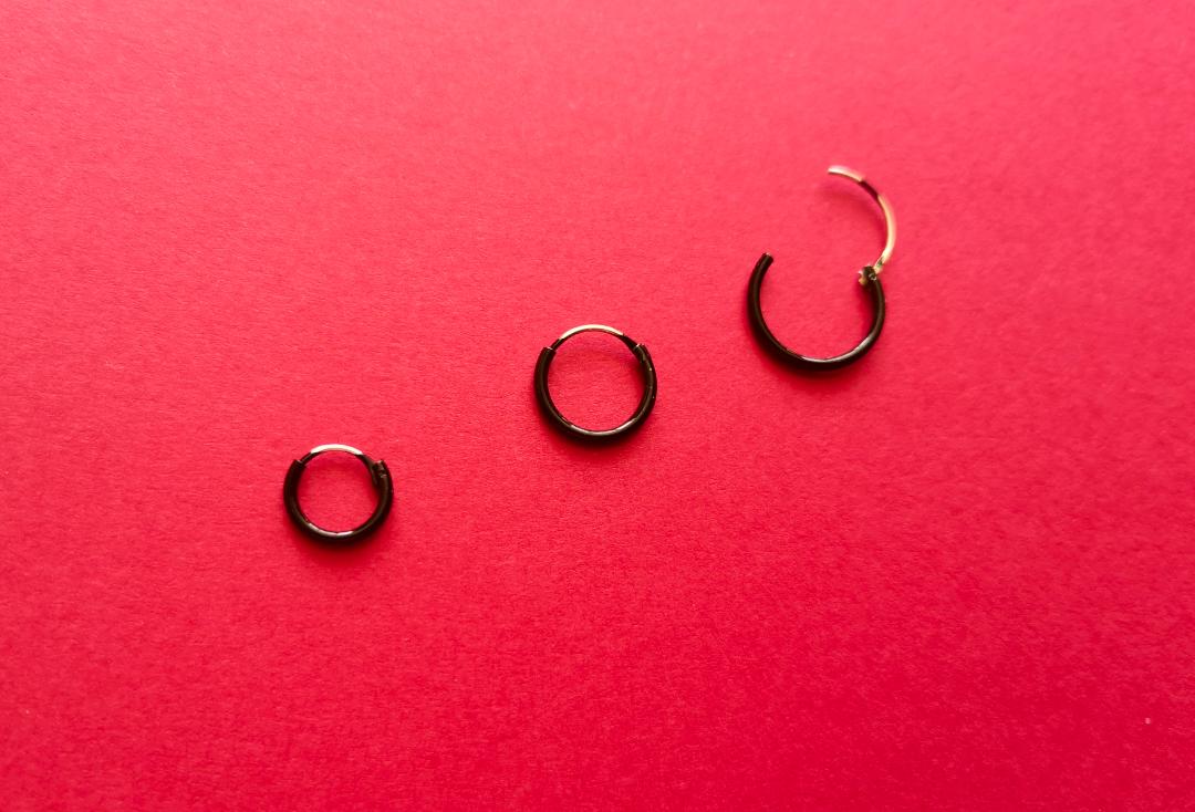 Body Jewellery | Black PVD Sterling Silver Hinged Hoop - Thin Gauge