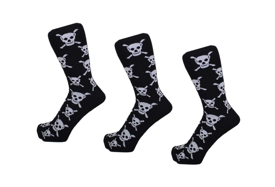 Macahel | Black With White Skull & Crossbones Men's Socks