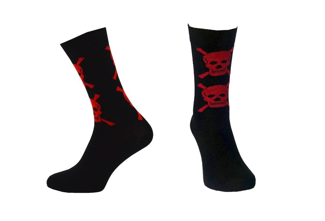 Black With Large Red Skull & Crossbones Macahel Men's Socks