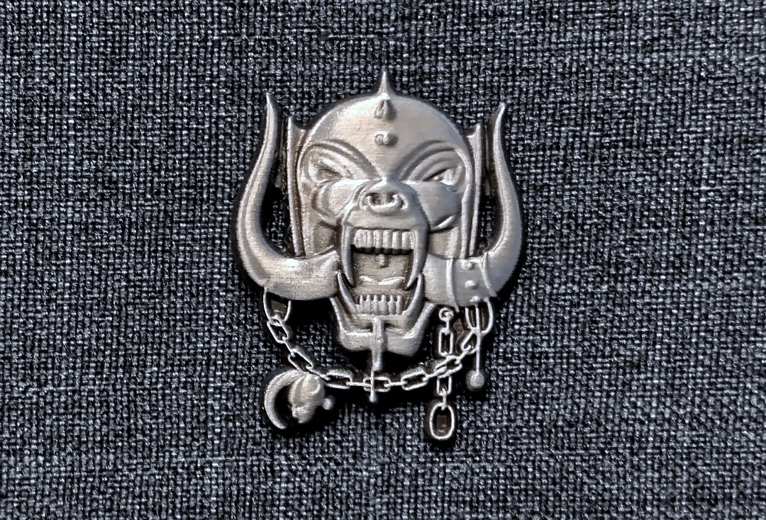 Motorhead - Metal Warpig Official Metal Pin Badge