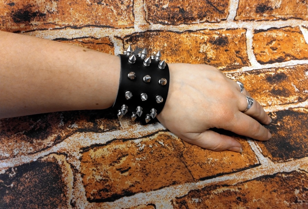 3 Row Small Silver Spike Black Leather Wristband - Modelled
