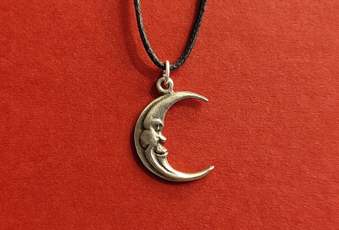 Void Clothing | Crescent Moon Pewter Pendant