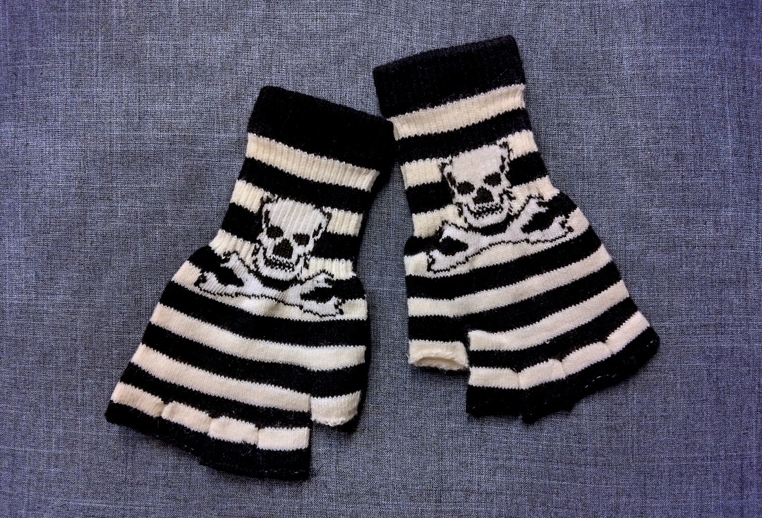White & Black Stripe Skull Short Fingerless Gloves - Main