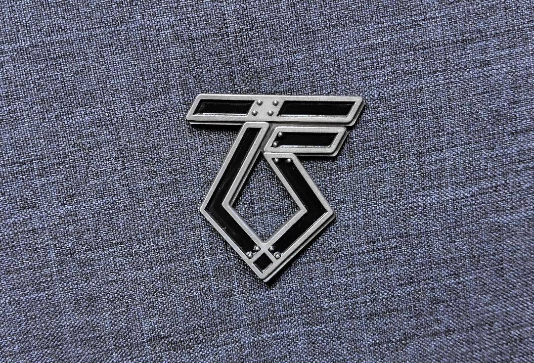 Twisted Sister - TS Logo Official Metal Pin Badge