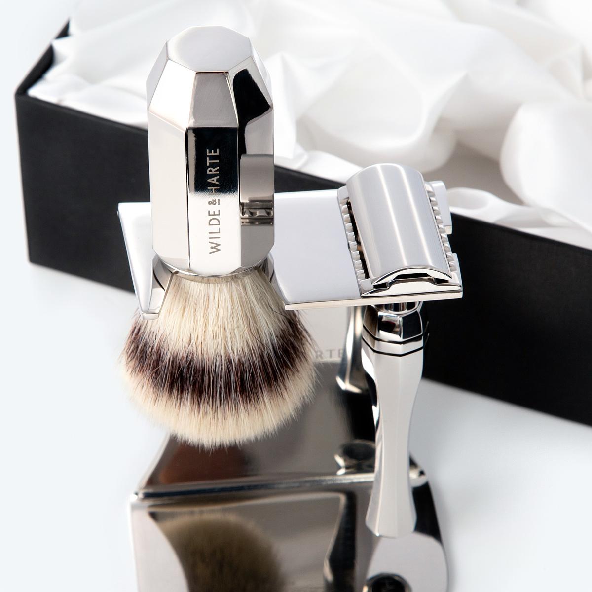 stainless steel traditional design razor and synthetic fibre shaving brush gift set
