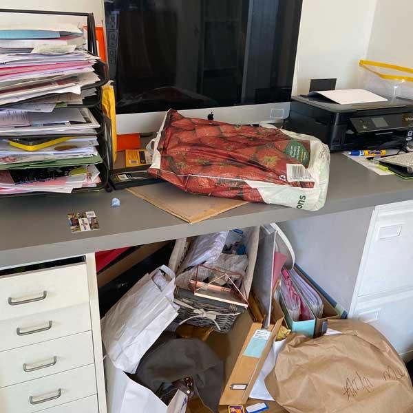 desk clutter