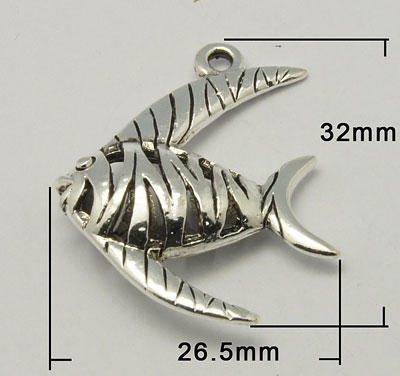 26.5x32x13mm Fish Charm Pendant - Silver Plate