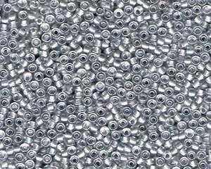 Miyuki Seed Beads 8/0 in Clear/Silver (ICL)