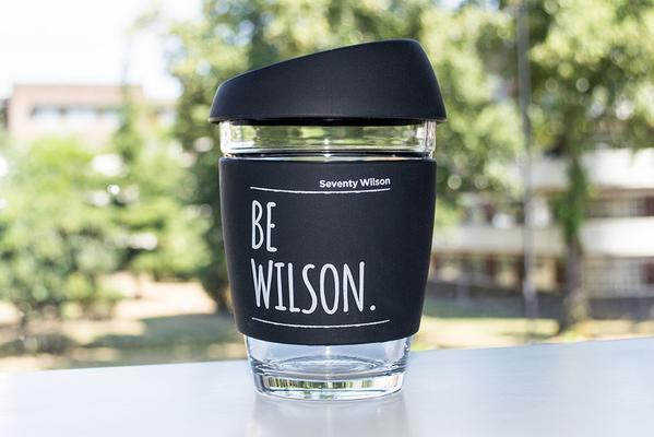 https://cdn.ecommercedns.uk/files/7/225217/2/3565012/seventy-wilson-joco-coffee-cup-lifestyle-lr-grande.jpg