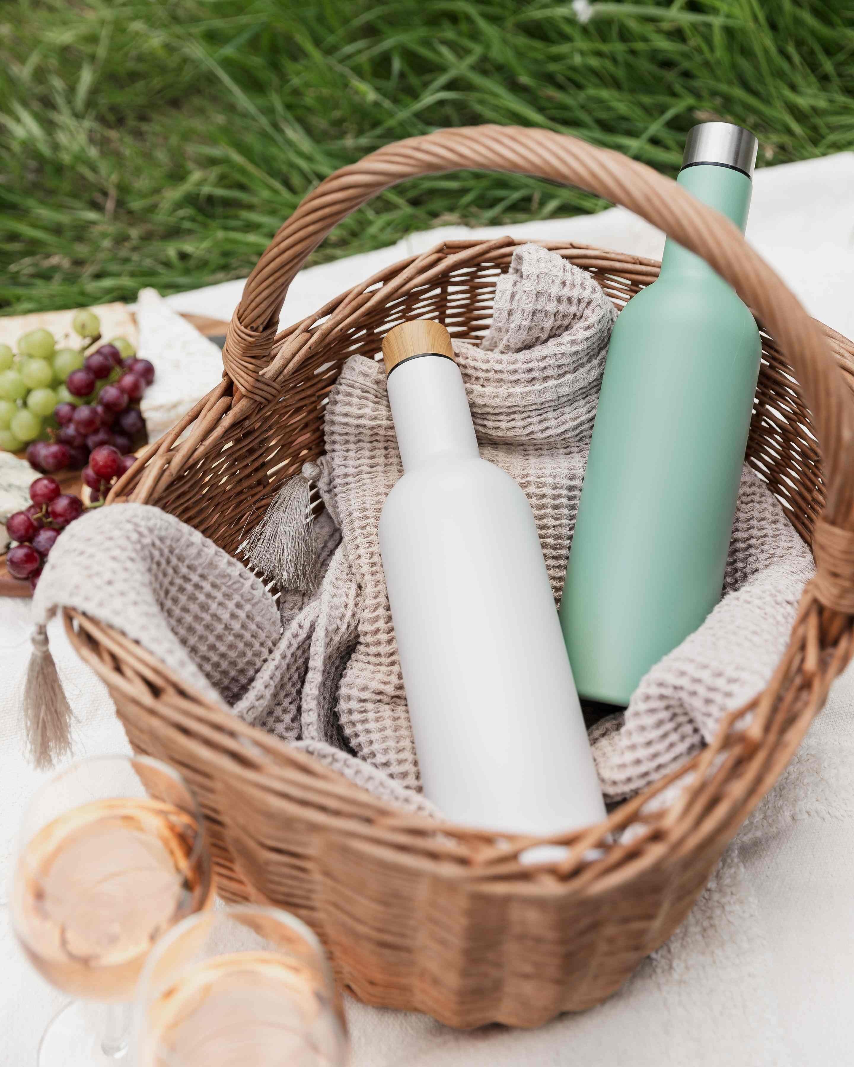 Insulated Travel Wine Bottle Green