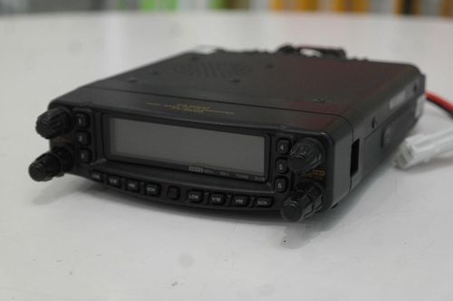 Second Hand Yaesu FT-8800E Dual Band Mobile Transceiver 1