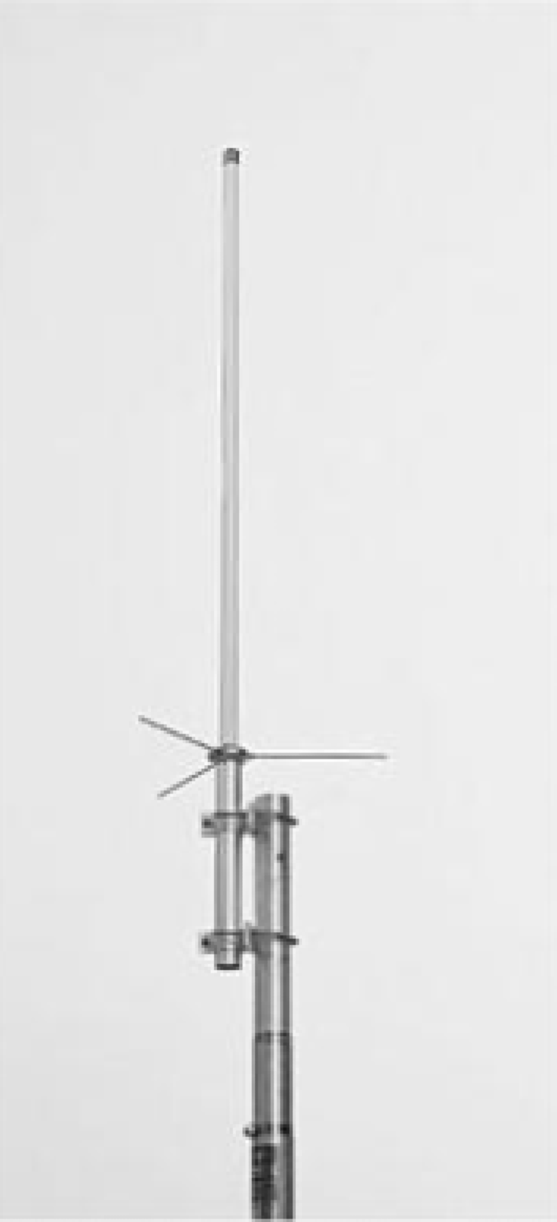 Comet CA-F72GFL is a fiberglass omni base antenna designed