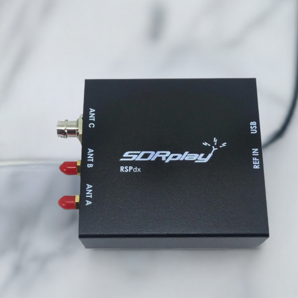 SDRplay RSPdx 受信機 A review of the SDRplay RSPdx wideband SDR receiver | The