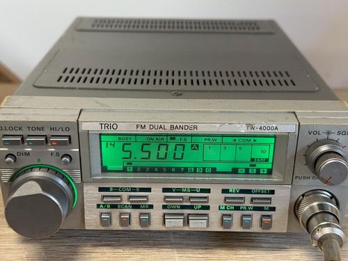 Second Hand Kenwood TM-D700 Dual Band Mobile - radioworld