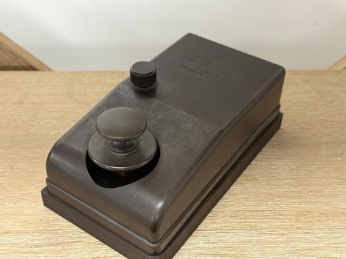 KATUMI ELECTRONIC KEYER EK-150をどうぞ KATUMI ELECTRONIC KEYER EK-150をどうぞ KATUMI ELECTRONIC