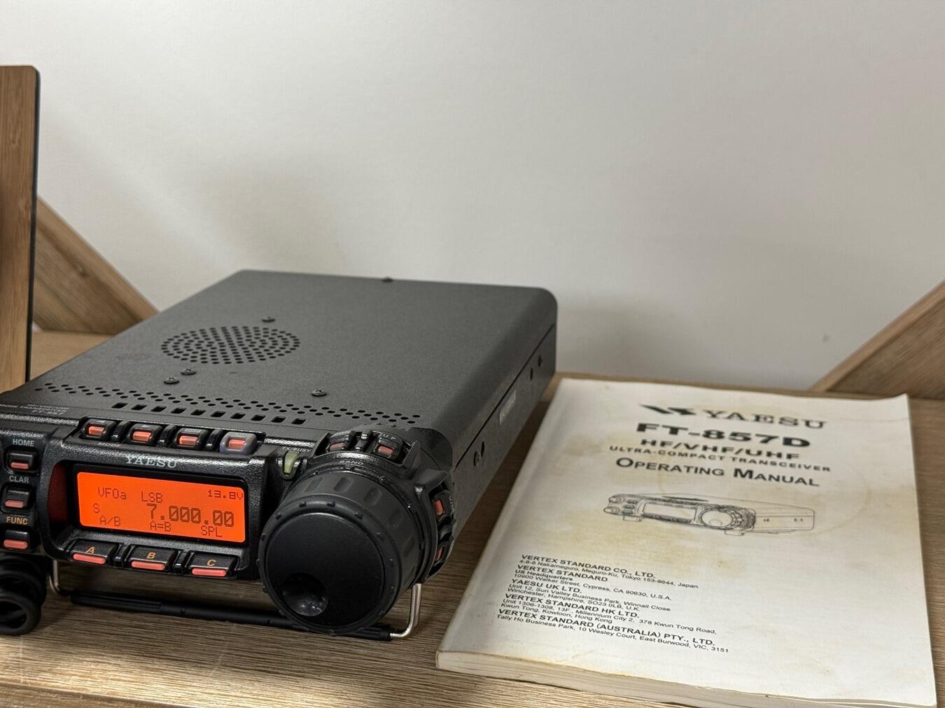 Second Hand Yaesu FT-857D HF/VHF/UHF Mobile Transceiver