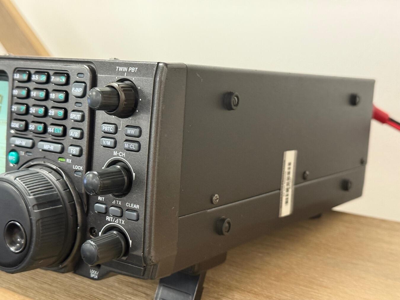 Icom IC-7400 無線電 Icom IC-7400 無線電