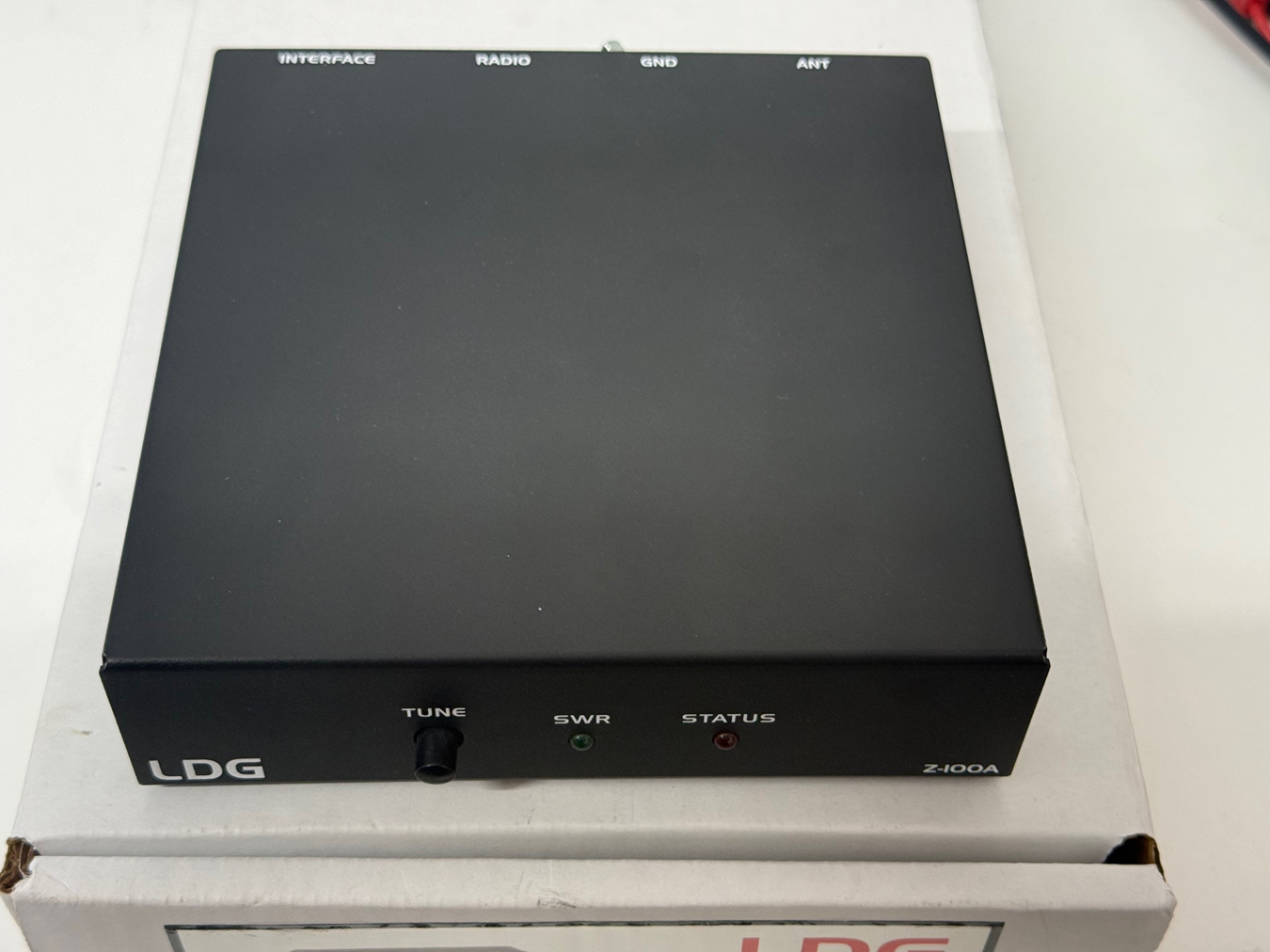Second Hand LDG Z‑100A Automatic Antenna Tuner with Interface Cables – Used