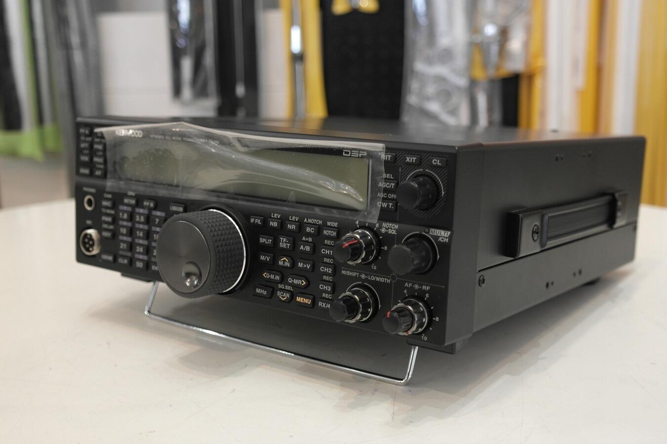 Second Hand Kenwood TS-590S HF Transceiver with DSP - Radioworld UK