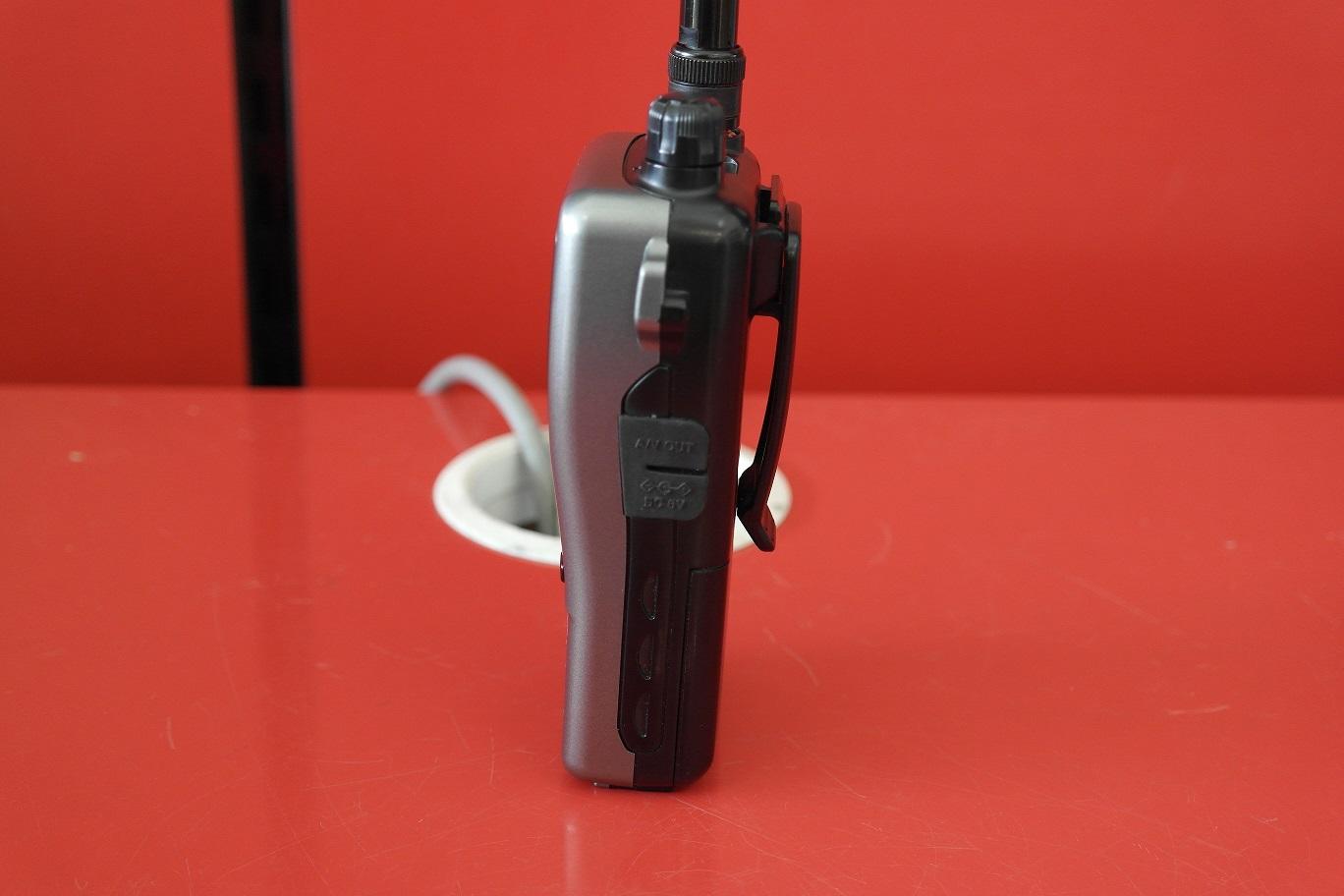 Second Hand Icom IC-R3 Handheld Scanner Receiver - RW UK
