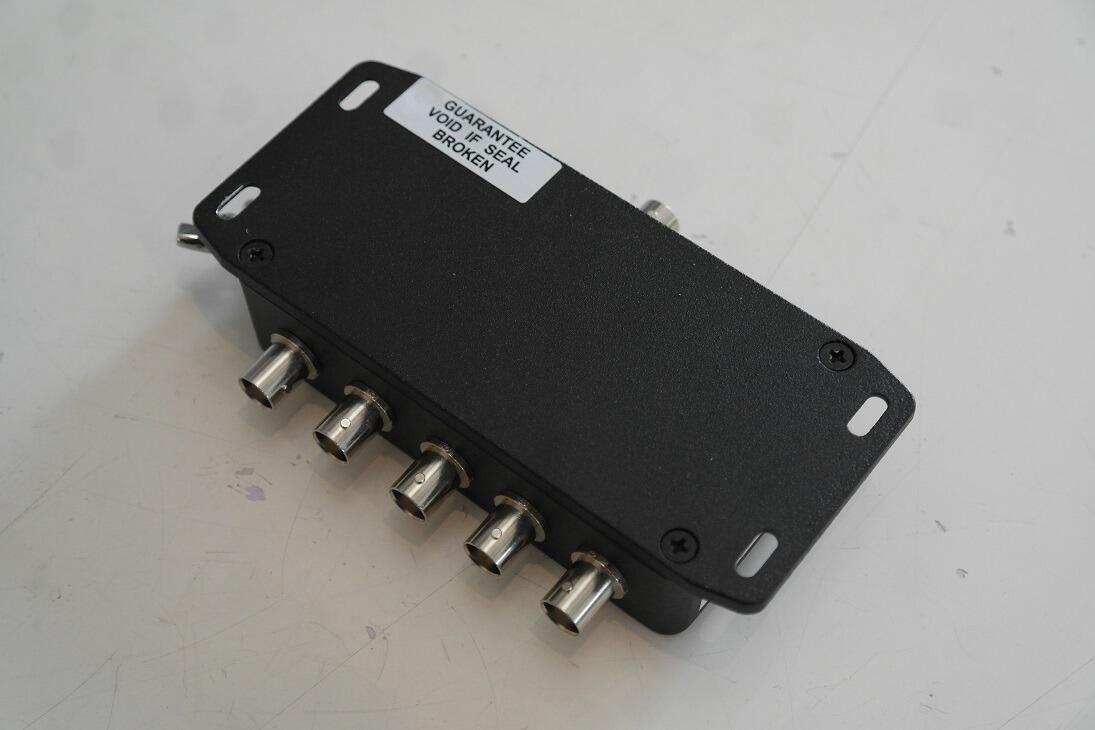 Second Hand Cross Country Wireless HF VHF UHF Antenna Multicoupler