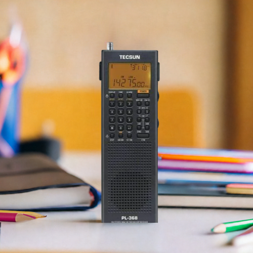 Tecsun PL-368 black DSP receiver with SSB – slim and portable design