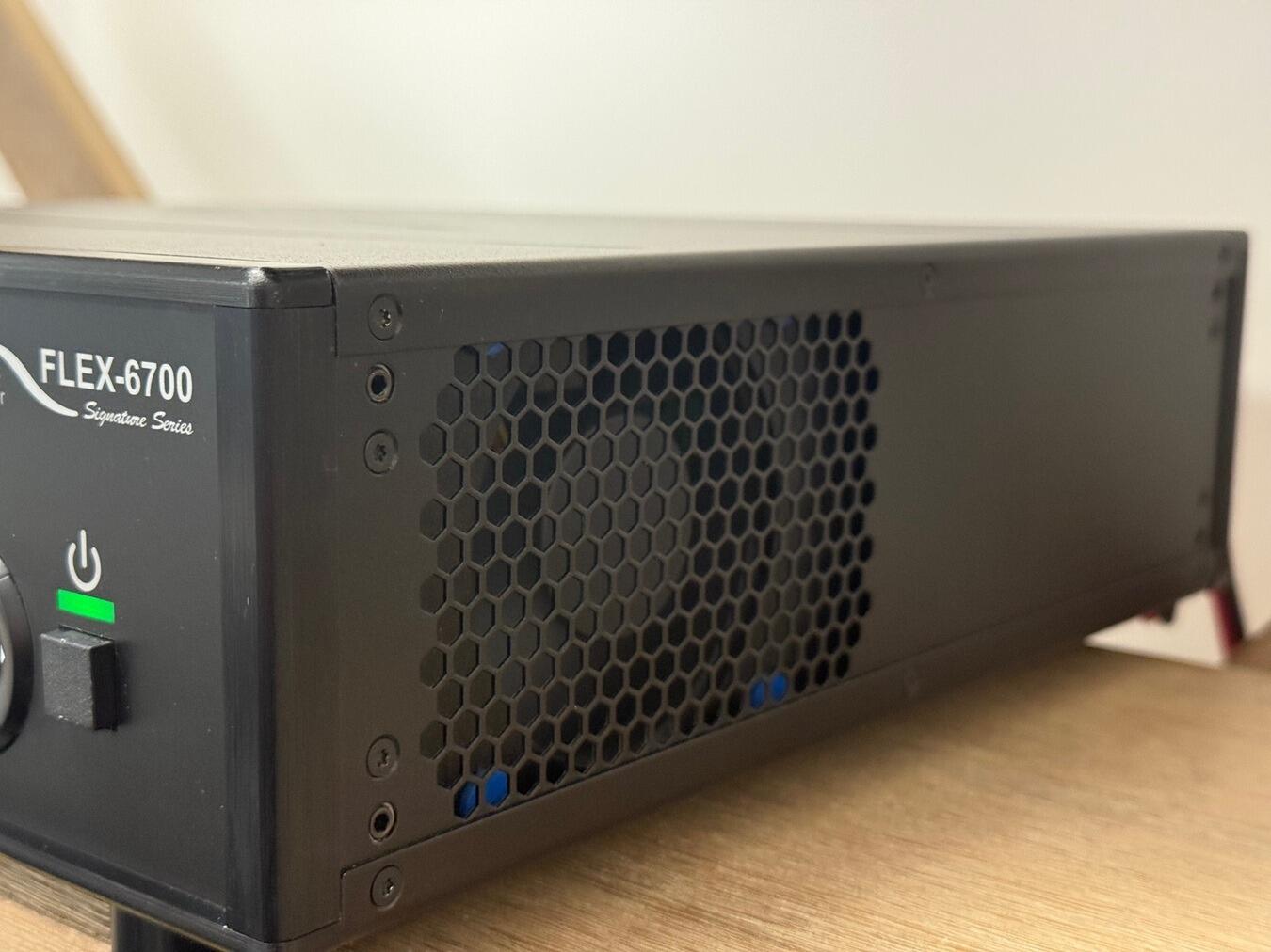 FlexRadio FLEX-6700 SDR radio in excellent condition boxed