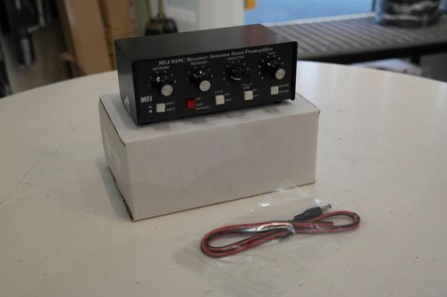 Second hand MFJ-959C receiver tuner with preamp front panel – Radioworld UK