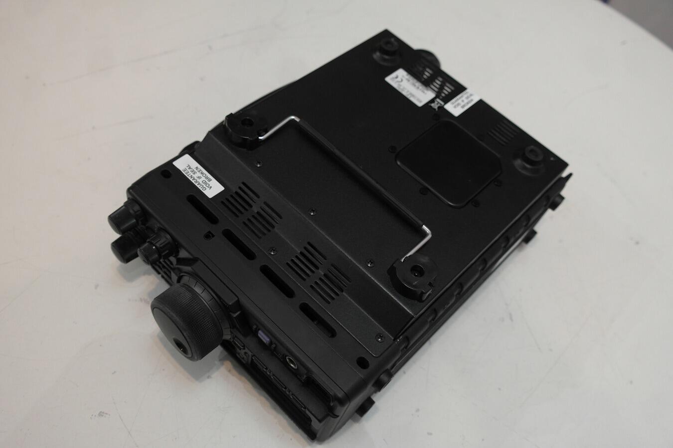 Second Hand Yaesu FT-897D Multiband Portable Transceiver (With FP