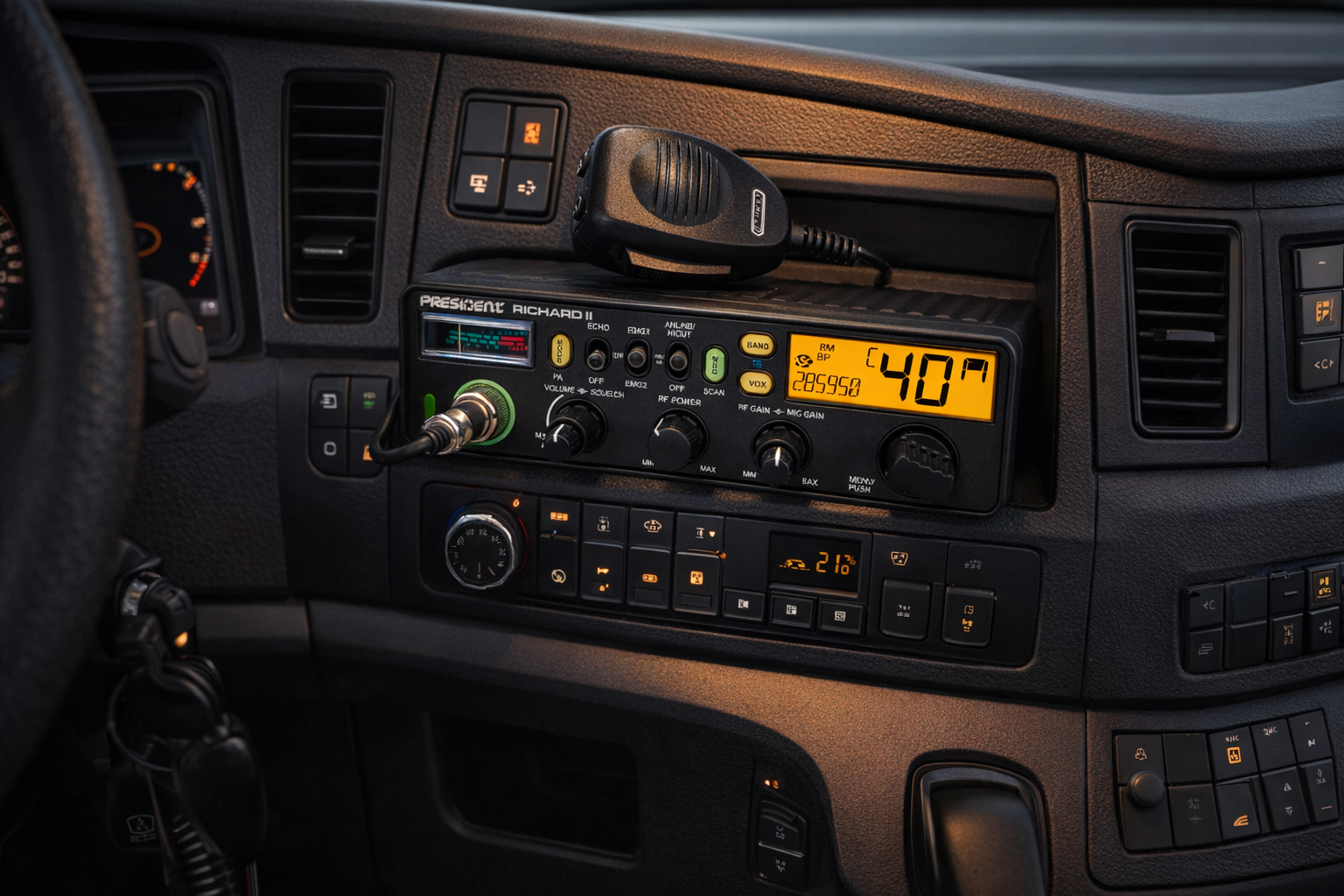 President Richard II – Compact 27MHz CB Mobile Transceiver - Radioworld UK