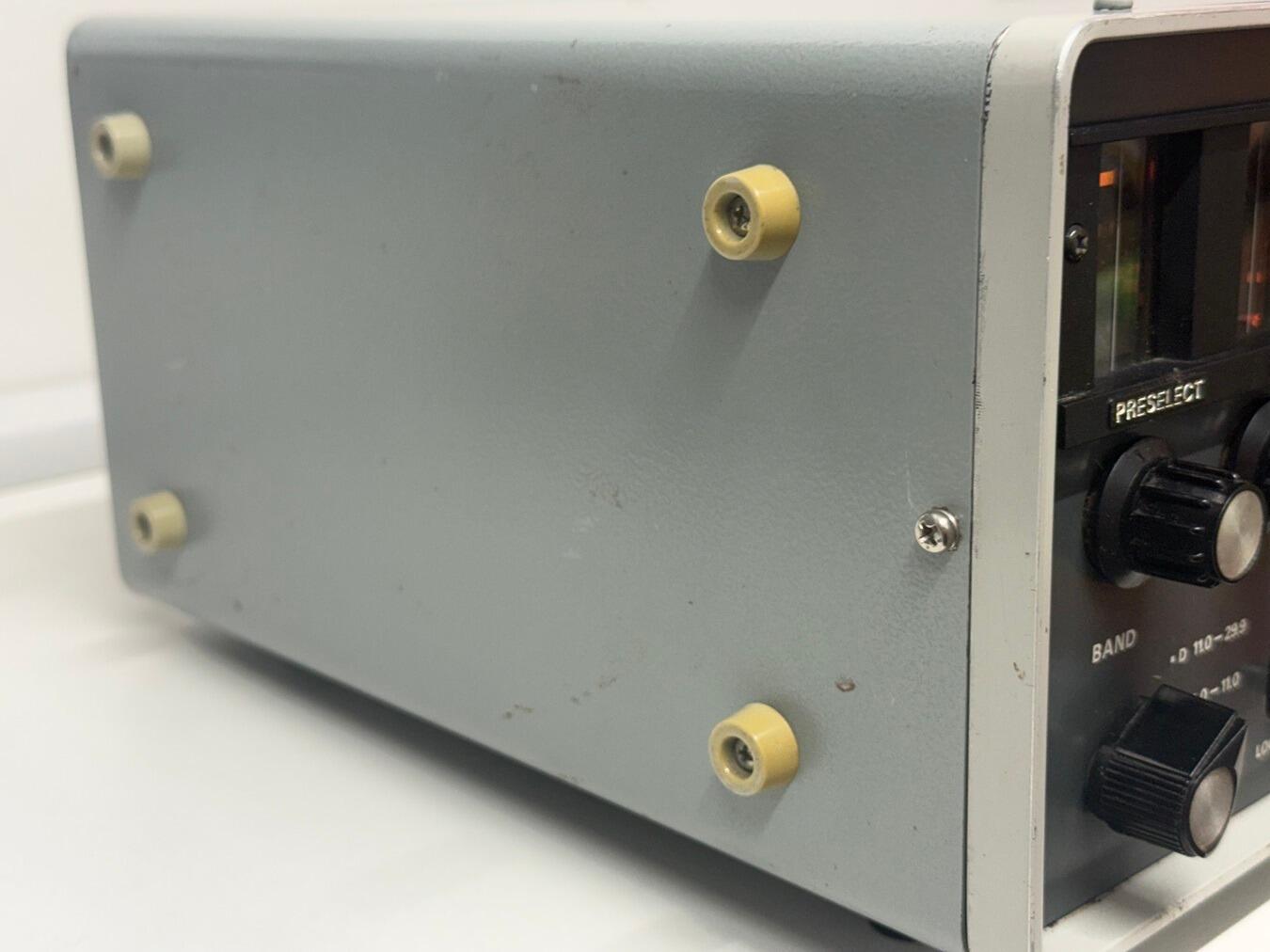 Hf Comms Riggers Rescue Rig Yaesu FRG‑7 HF Communications Receiver – Working, Needs TLC