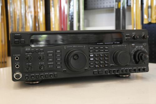 Second Hand Icom IC-726 HF Transceiver with 50MHz - RW UK