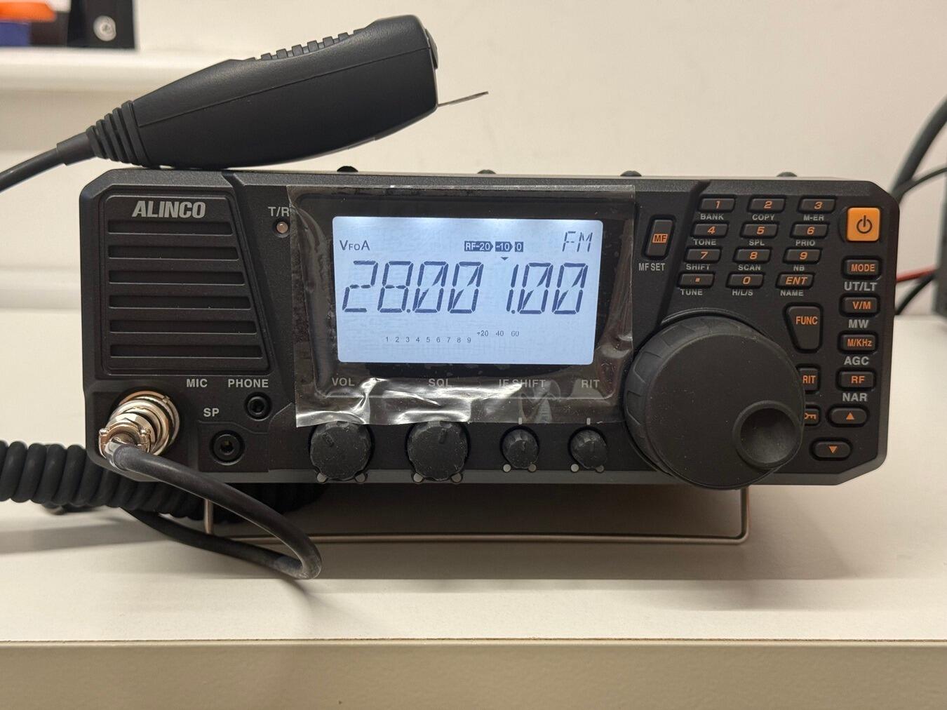 DX-SR8 100W Alinco DX-SR8T Alinco DX-SR8T All-Mode Desktop 