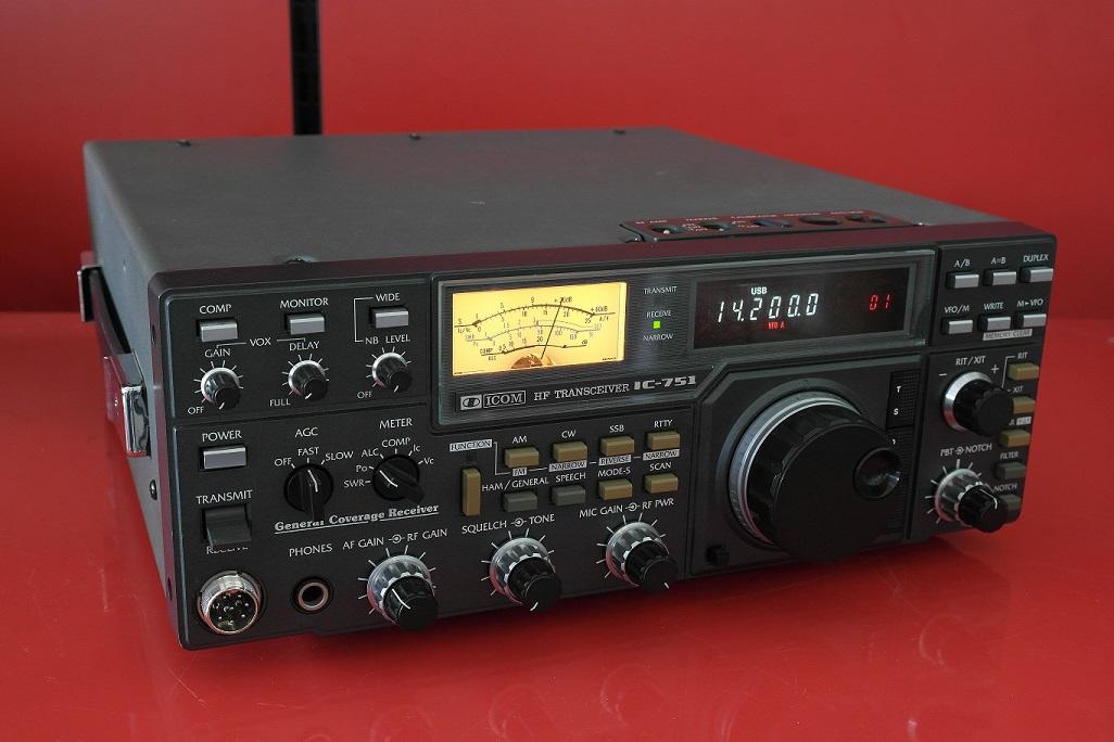 Second Hand Icom IC-751 HF Transceiver - Radioworld UK