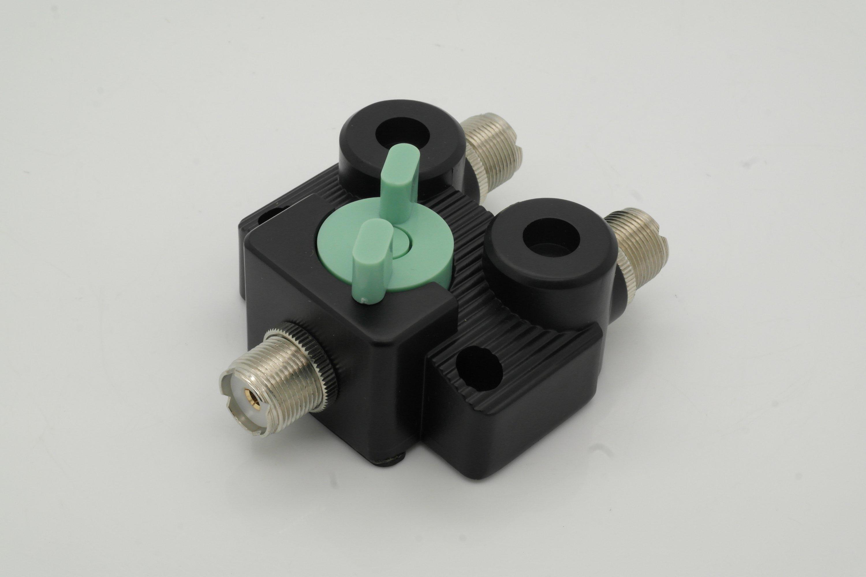 thumbnail image 2 of 2:1 Shortwave Antenna Switch Kit With SO-239 Male – HF Bidirectional, Czech Made 2 of 3