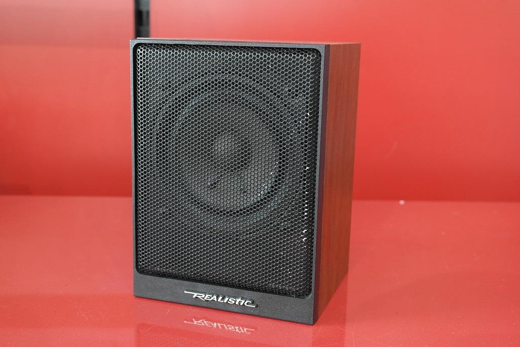Second Hand Realistic Scanner Speaker - Radioworld UK