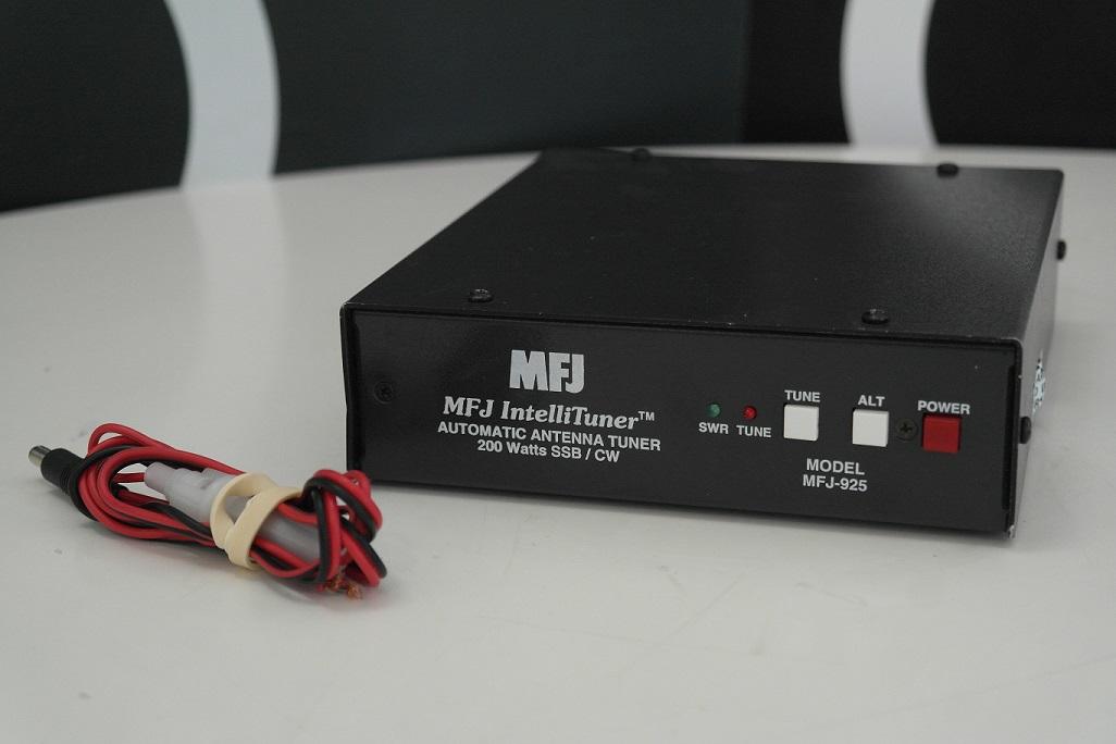 Second Hand MFJ-925 Automatic Compact HF Antenna Tuner 1