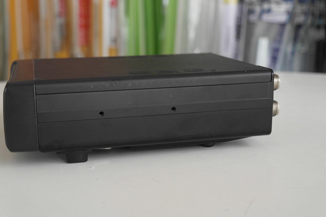 Second Hand Icom AT-180 Automatic Antenna Tuner - Radioworld Second Hand Icom AT-180 Automatic Antenna Tuner - Radioworld