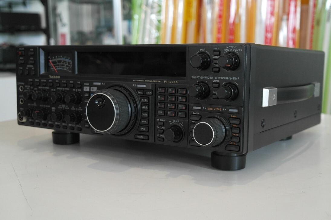 YAESU FT-2000D HF/50MHz 200W トランシーバー