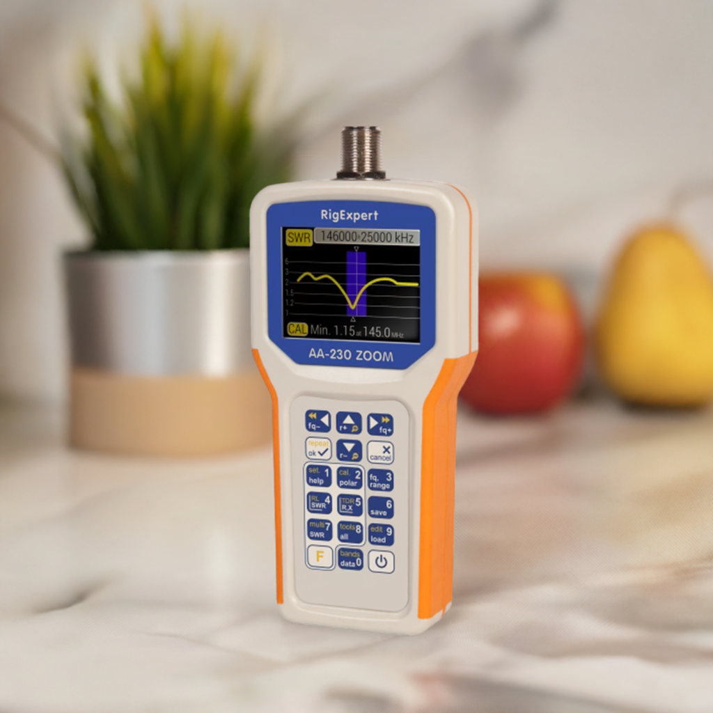 Rigexpert aa-230 zoom antenna and cable analyzer - measuring swr
