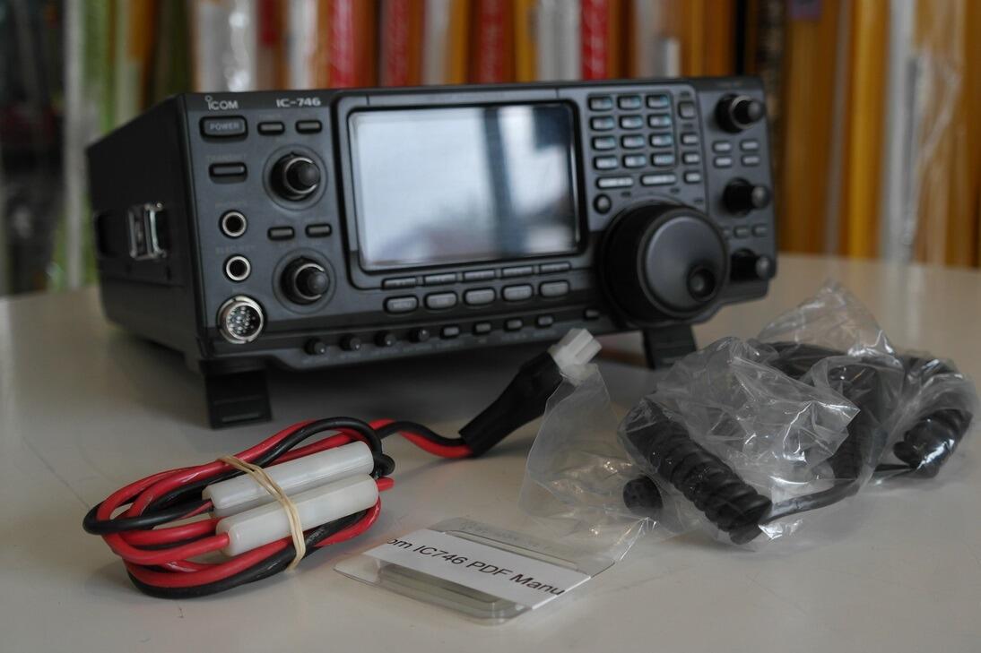 Second Hand Icom IC-746 HF VHF Transceiver - Radioworld UK