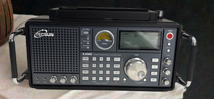 Second Hand Tecsun S2000 FM Stereo, LW, MW, SW, and VHF airband
