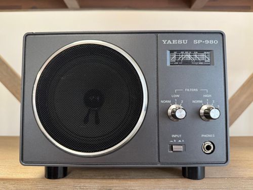 Used Yaesu SP-102 External Speaker – Matches FT-102